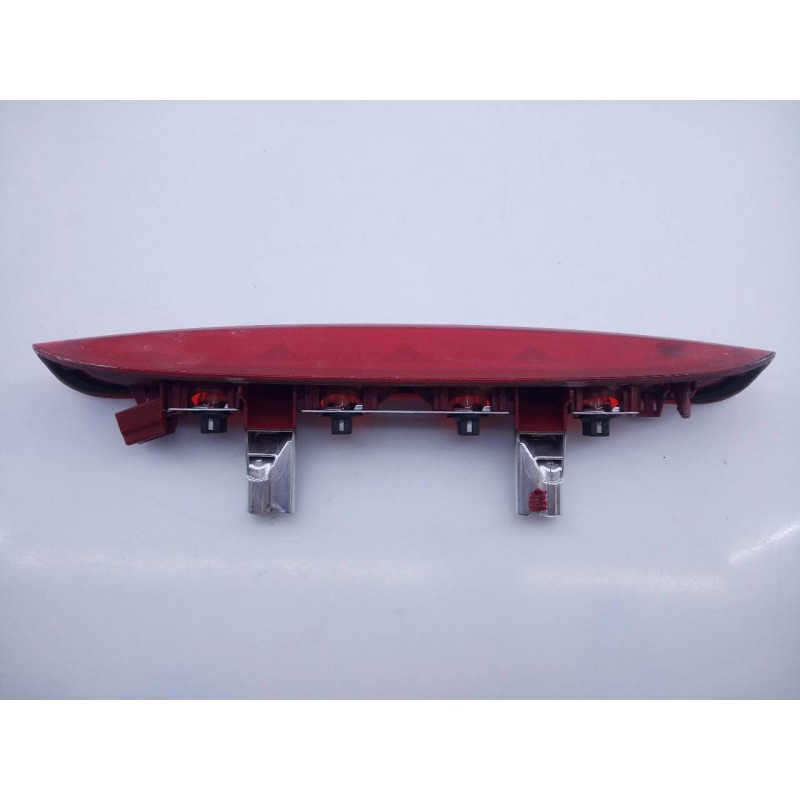 Recambio de luz central de freno para peugeot 208 access referencia OEM IAM   E1-A4-50-1