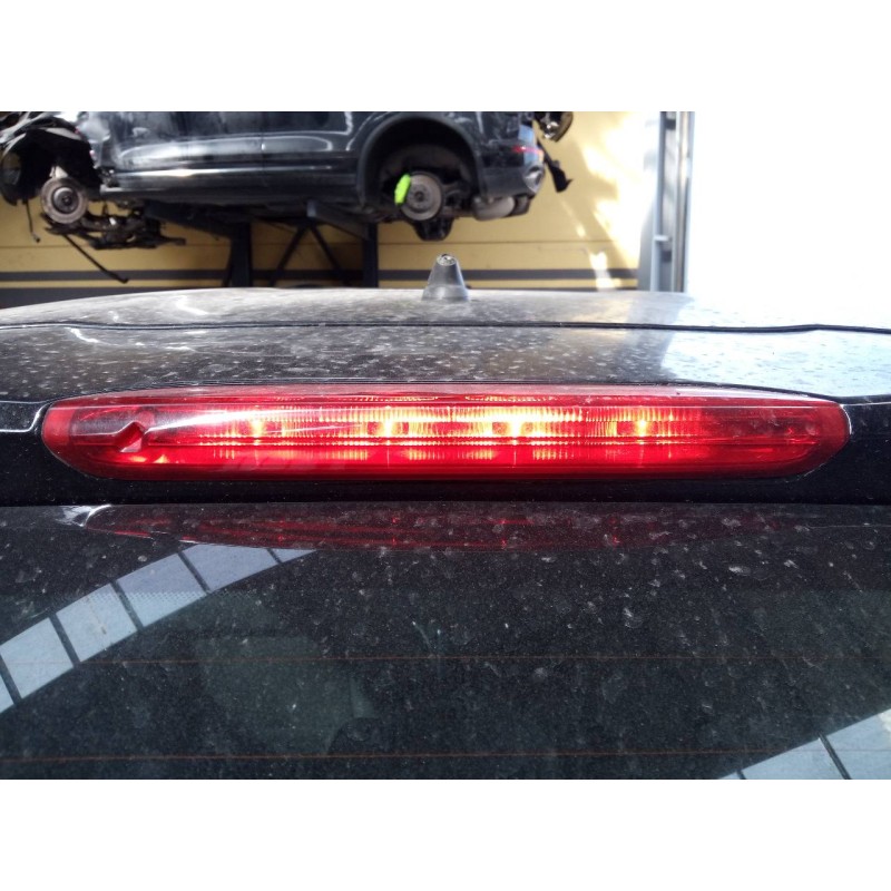 Recambio de luz central de freno para peugeot 208 access referencia OEM IAM   E1-A4-50-1