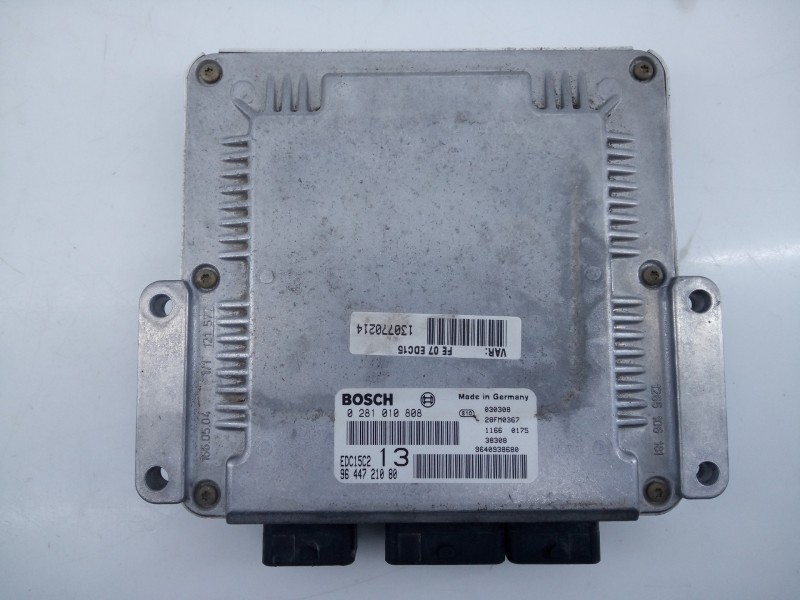 Recambio de centralita motor uce para citroën c5 berlina 2.0 hdi 90 sx/sx automático referencia OEM IAM 0281010808 9644721080 E3