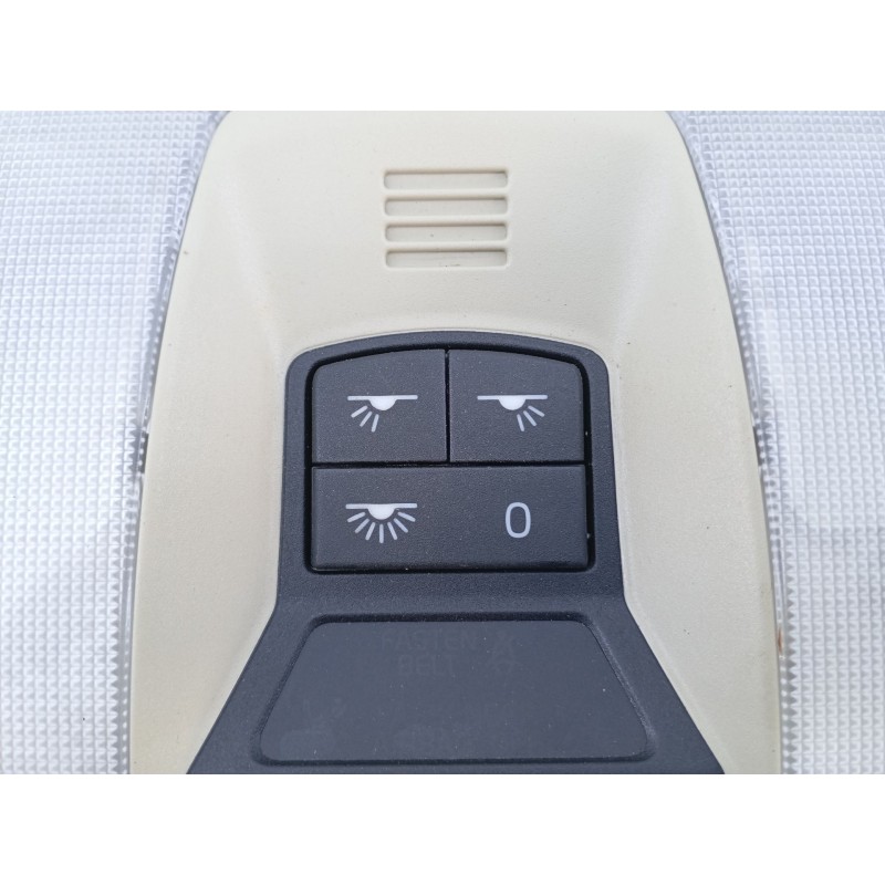Recambio de luz interior para volvo xc60 momentum drive referencia OEM IAM 39806307  
