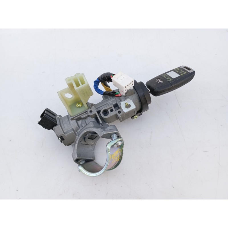 Recambio de antirrobo para kia carens ( ) drive referencia OEM IAM   