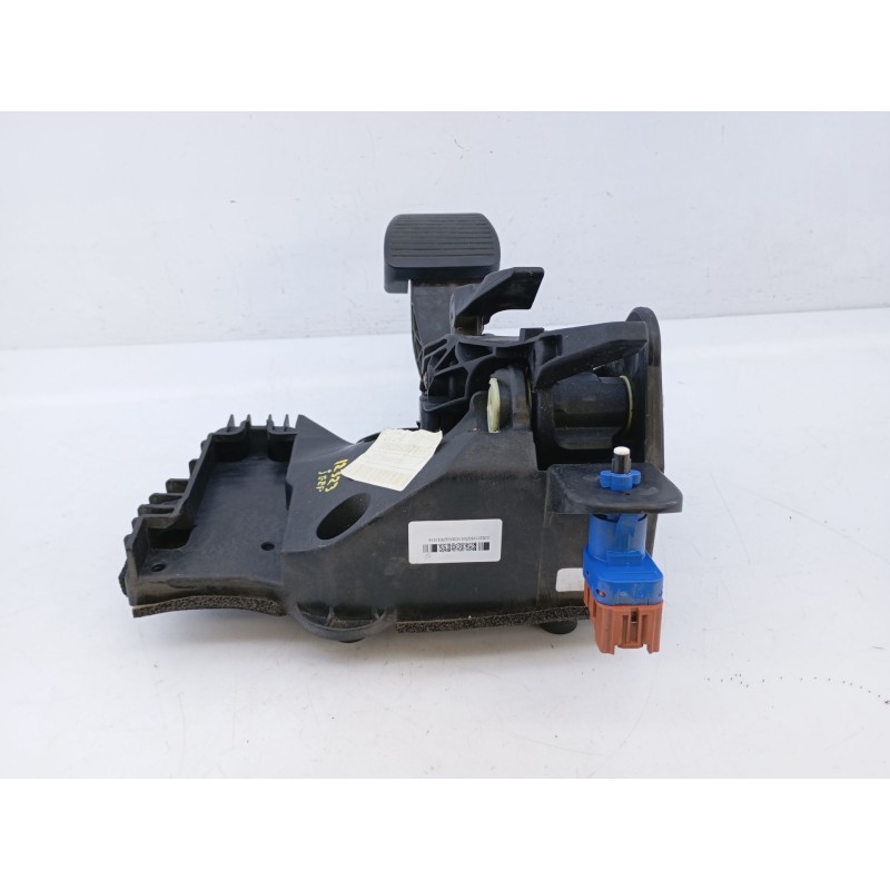 Recambio de pedal freno para jeep renegade limited 4wd referencia OEM IAM 00520165370  
