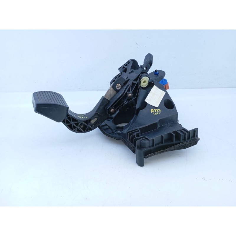 Recambio de pedal freno para jeep renegade limited 4wd referencia OEM IAM 00520165370  