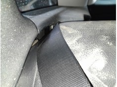 CINTURON SEGURIDAD TRASERO DERECHO 