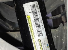 Recambio de amortiguador trasero derecho para mercedes-benz glc (x253) 220 d 4-matic (253.905, 253.903) referencia OEM IAM A2533 2