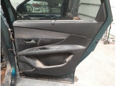 GUARNECIDO PUERTA TRASERA DERECHA 