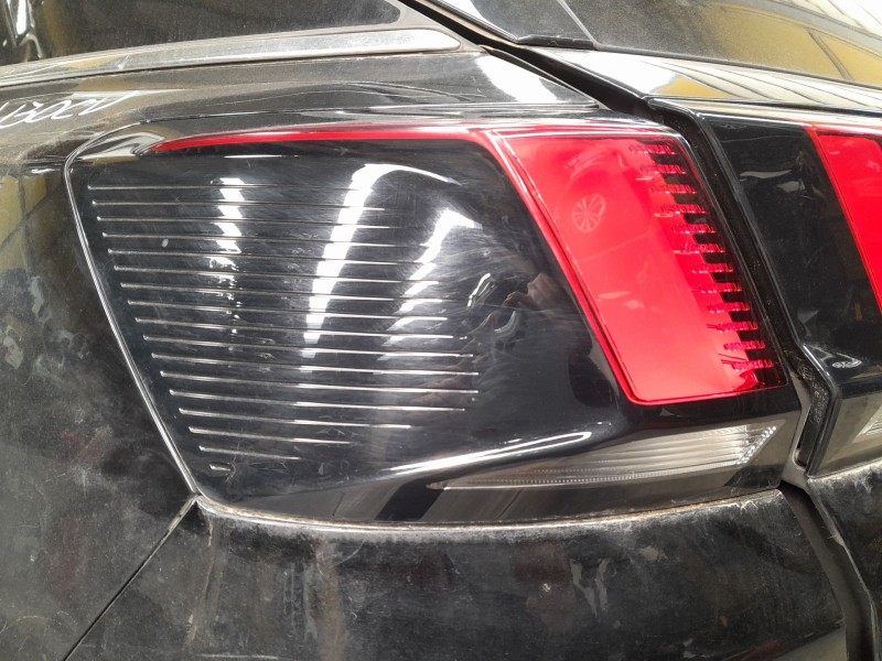 Recambio de piloto trasero izquierdo para peugeot 3008 ii suv (mc_, mr_, mj_, m4_) 1.2 thp/ puretech 130 (mrhnsm, mrhnsu, mrhnsj