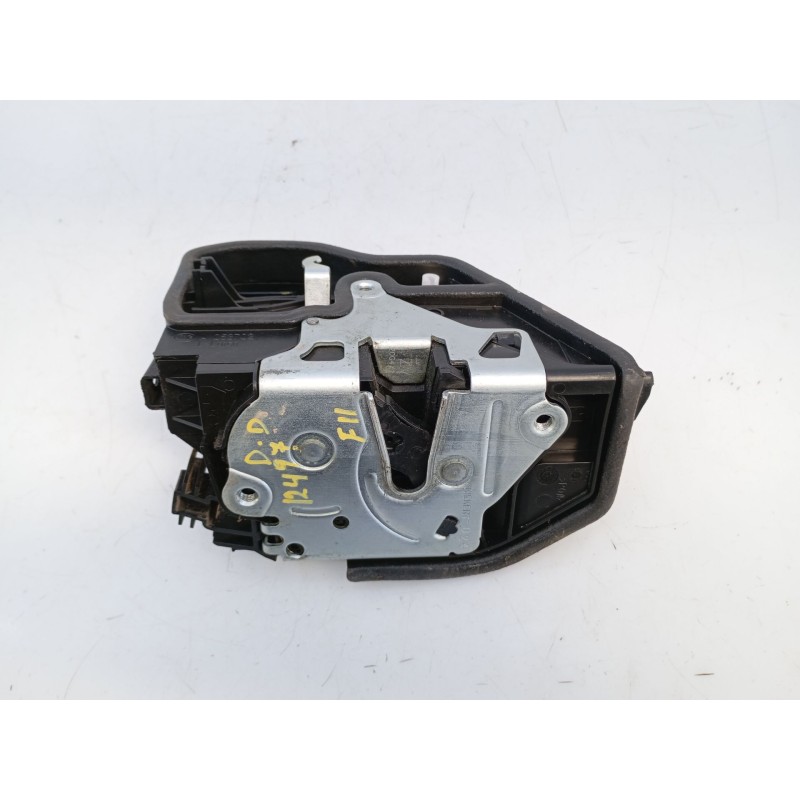 Recambio de cerradura puerta delantera derecha para bmw serie 5 touring (f11) 520d referencia OEM IAM 7229458  