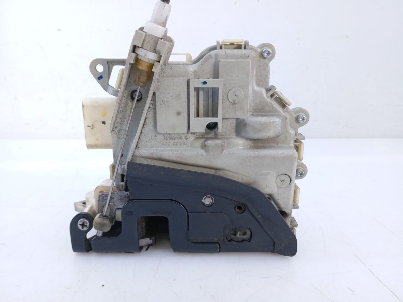 Recambio de cerradura puerta delantera derecha para audi tt (8j3/8j9) 2.0 tdi quattro coupe referencia OEM IAM   