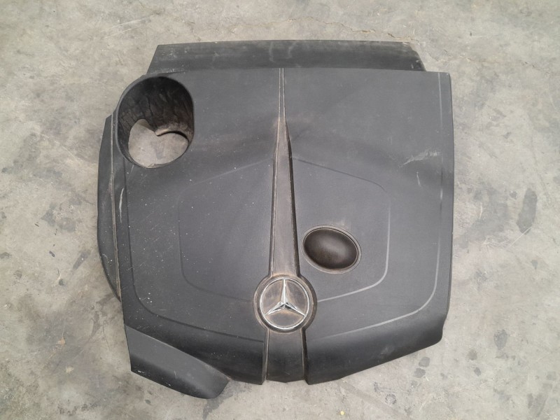 Recambio de tapa motor para mercedes-benz clase b sports tourer (w246, w242) b 200 cdi (246.201) referencia OEM IAM   