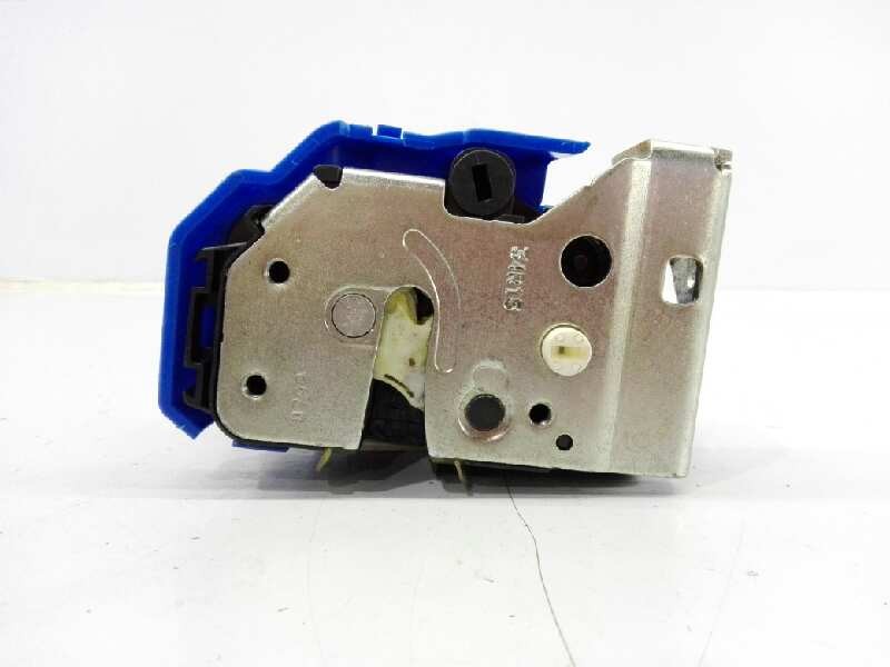 Recambio de cerradura puerta trasera derecha para fiat 500 l (330) pop star referencia OEM IAM 520181240 Y16A09LPCDLD E2-B2-5-2