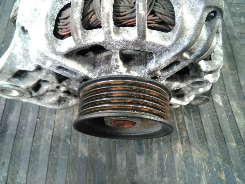 Recambio de alternador para hyundai i10 classic referencia OEM IAM 3730004610 2609518 P3-B5-19-3