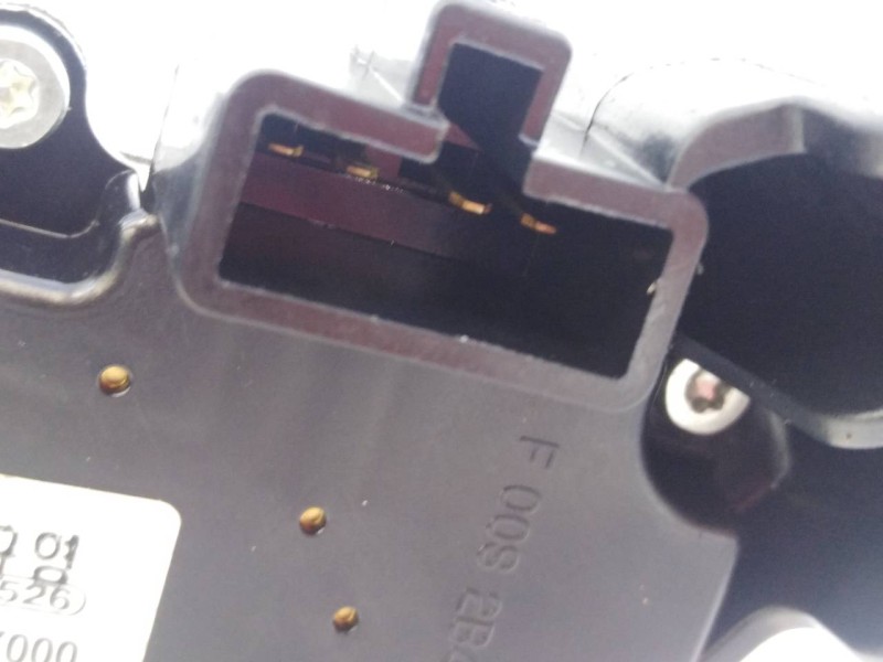 Recambio de motor limpia trasero para hyundai i10 classic referencia OEM IAM 98700OX000 F00S2B2181 E2-B5-5-2