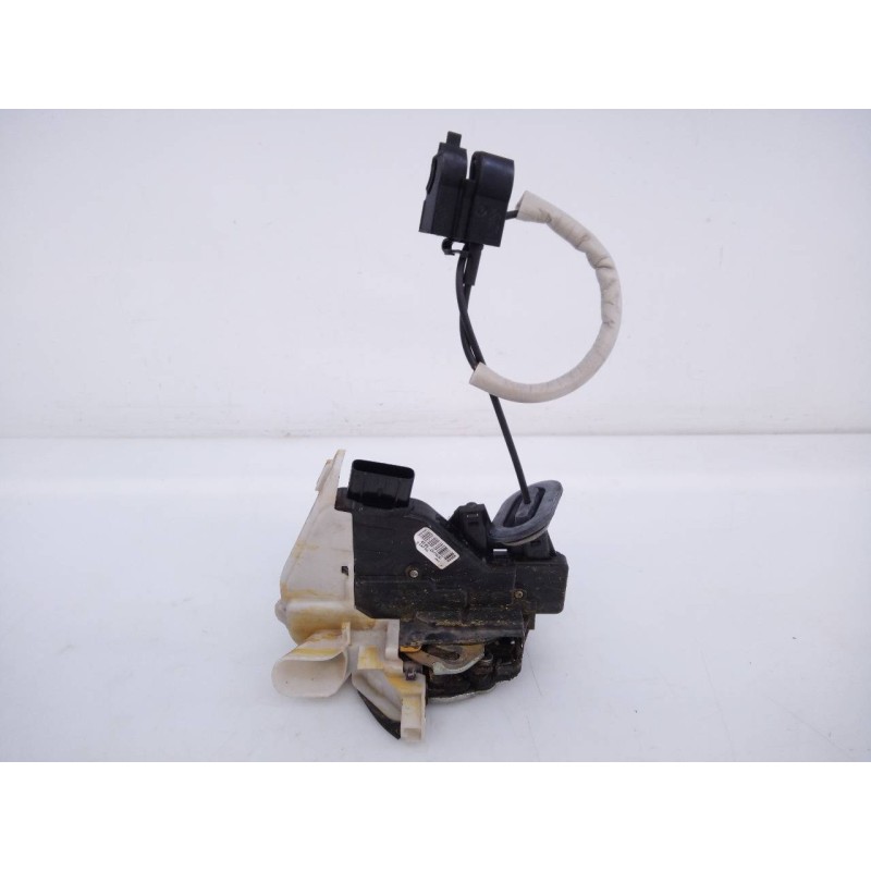 Recambio de cerradura puerta delantera derecha para kia optima emotion referencia OEM IAM 81320D4110  E2-B5-40-1