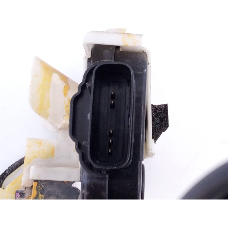 Recambio de cerradura puerta delantera derecha para kia optima emotion referencia OEM IAM 81320D4110  E2-B5-40-1