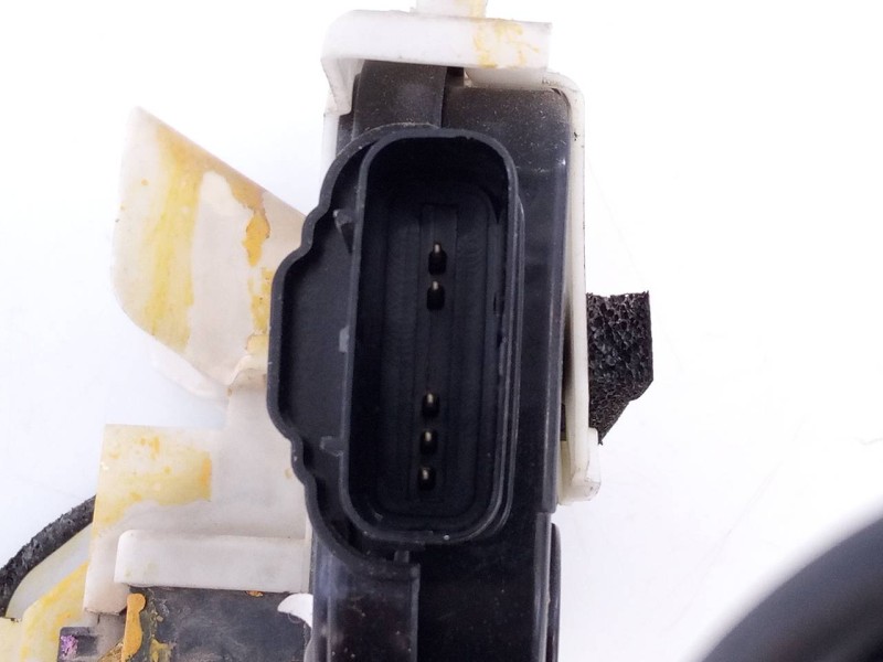 Recambio de cerradura puerta delantera derecha para kia optima emotion referencia OEM IAM 81320D4110  E2-B5-40-1