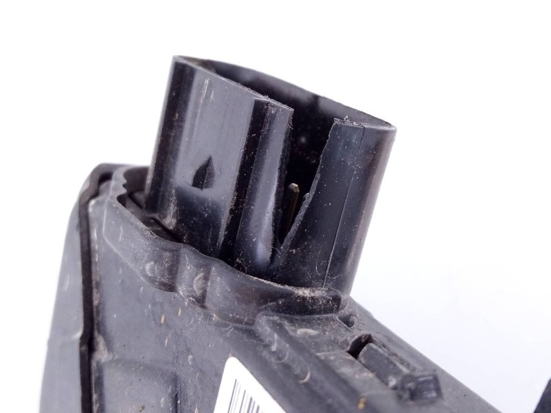 Recambio de cerradura puerta trasera derecha para kia optima emotion referencia OEM IAM 81420D4020  E2-B5-50-2