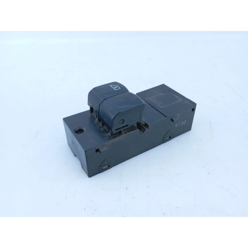 Recambio de mando elevalunas delantero izquierdo para nissan micra (k12e) acenta referencia OEM IAM   
