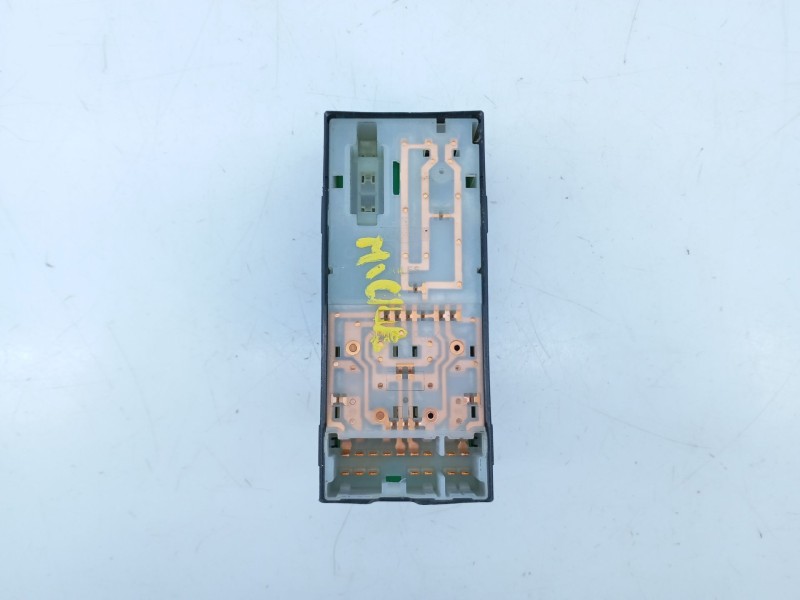 Recambio de mando elevalunas delantero izquierdo para nissan micra (k12e) acenta referencia OEM IAM   