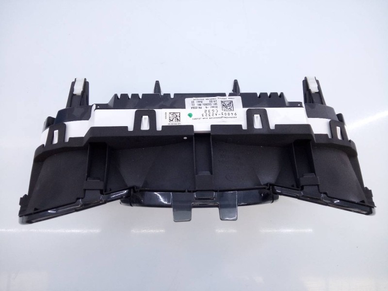 Recambio de cuadro instrumentos para kia cee´d drive referencia OEM IAM 94003A2323  E3-A3-3-2