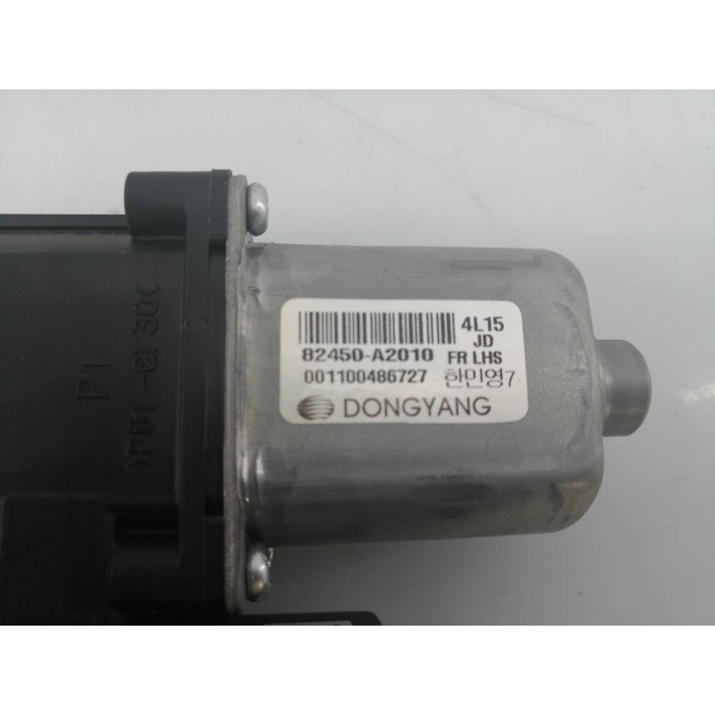 Recambio de motor elevalunas delantero izquierdo para kia cee´d drive referencia OEM IAM 82450A2010 617012901 E1-B2-3-2