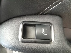 MANDO ELEVALUNAS TRASERO DERECHO 