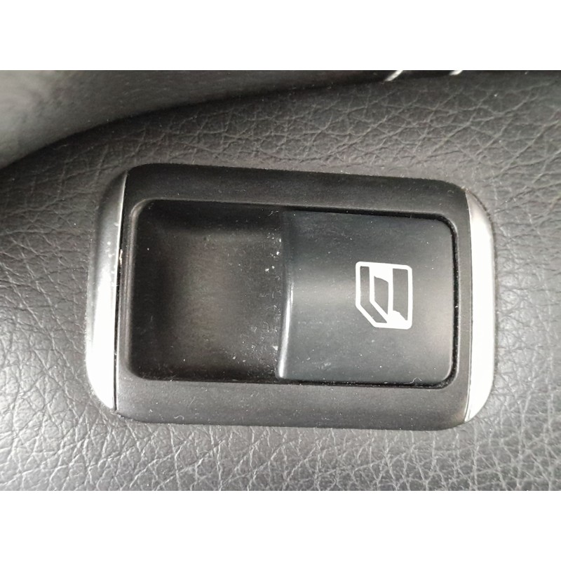 Recambio de mando elevalunas delantero derecho para mercedes-benz clase b sports tourer (w246, w242) b 180 cdi (246.200) referen