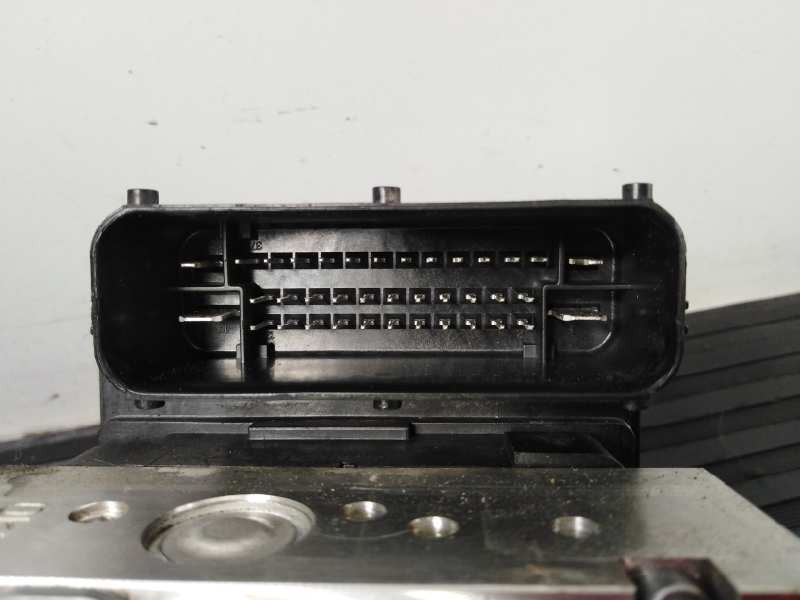 Recambio de abs para kia sportage vision 2wd referencia OEM IAM 589203U420 046GAE1D1223929 P3-A8-8-4