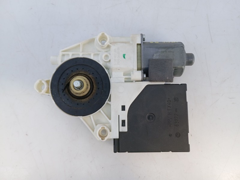 Recambio de motor elevalunas delantero derecho para audi a3 (8p) 2.0 tdi ambiente referencia OEM IAM 8P0959802  