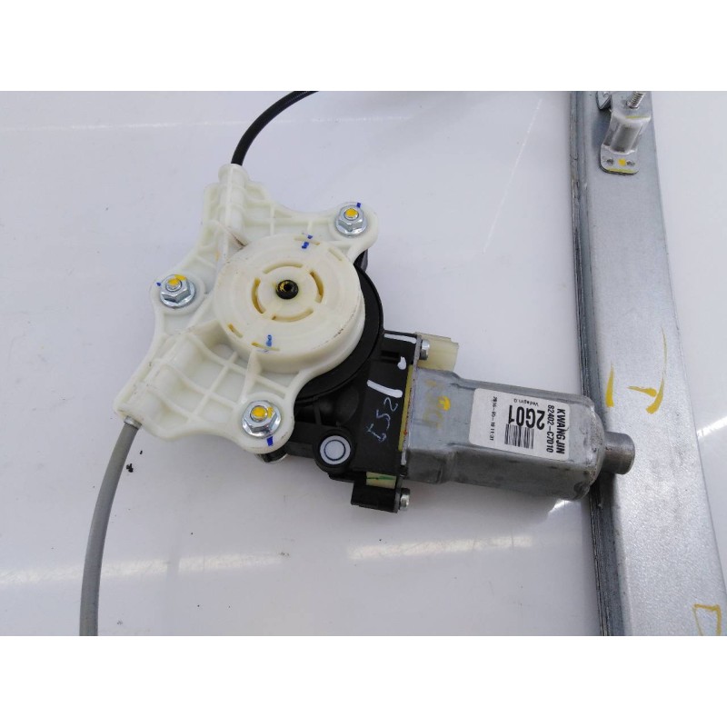 Recambio de elevalunas delantero derecho para hyundai i20 trend referencia OEM IAM 82460C7000 6E09202 E2-B5-55-1