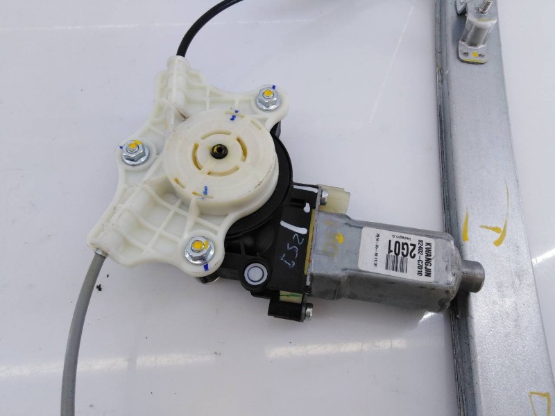 Recambio de elevalunas delantero derecho para hyundai i20 trend referencia OEM IAM 82460C7000 6E09202 E2-B5-55-1