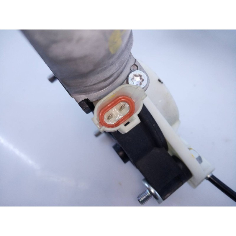 Recambio de elevalunas trasero derecho para hyundai i20 trend referencia OEM IAM 83402C7010  E2-B5-14-1