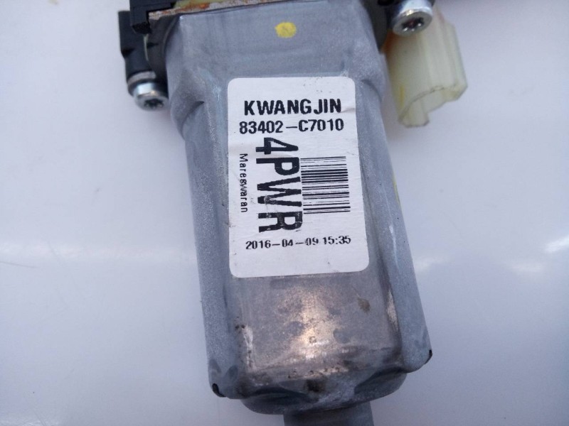 Recambio de elevalunas trasero derecho para hyundai i20 trend referencia OEM IAM 83402C7010  E2-B5-14-1