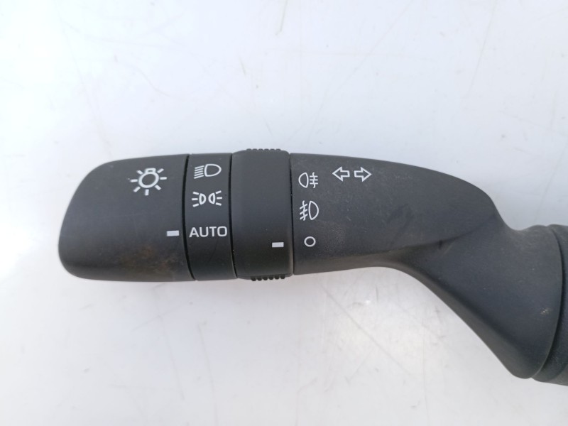 Recambio de mando intermitentes para toyota c-hr (x2, h2) phev hybrid awd gr sport referencia OEM IAM B1502D70  