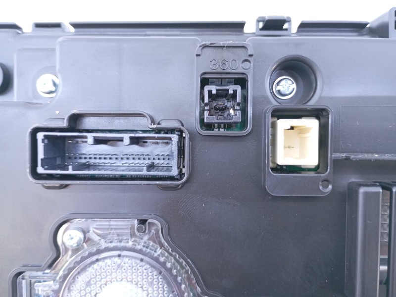 Recambio de cuadro instrumentos para toyota c-hr (x2, h2) phev hybrid awd gr sport referencia OEM IAM 83800F4F10  