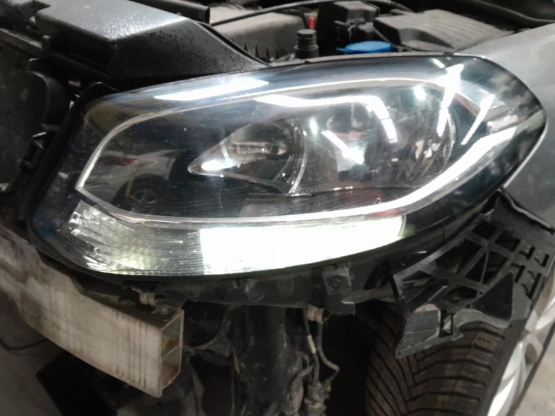 Recambio de faro izquierdo para mercedes-benz clase b sports tourer (w246, w242) b 180 cdi / d (246.212) referencia OEM IAM A246