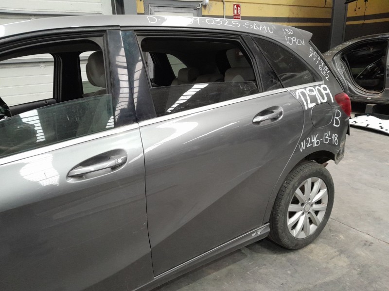 Recambio de puerta trasera izquierda para mercedes-benz clase b sports tourer (w246, w242) b 180 cdi / d (246.212) referencia OE