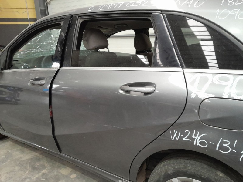 Recambio de puerta trasera izquierda para mercedes-benz clase b sports tourer (w246, w242) b 180 cdi / d (246.212) referencia OE