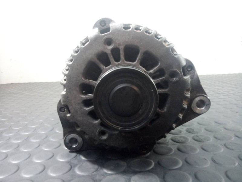 Recambio de alternador para ssangyong kyron 200 xdi premium 4wd referencia OEM IAM A6641540002  P3-A4-7-3