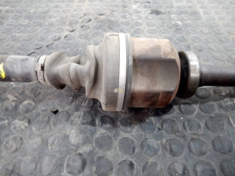 Recambio de transmision delantera derecha para renault laguna iii dynamique referencia OEM IAM 8200618168  P1-A6-12