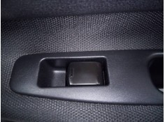 MANDO ELEVALUNAS TRASERO DERECHO 