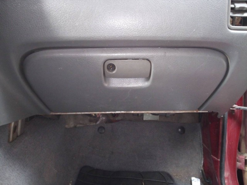 Recambio de guantera para suzuki vitara se/sv (et) 2.0 td largo superlujo referencia OEM IAM   