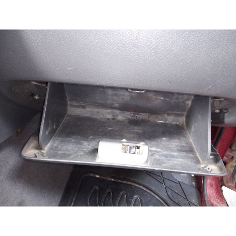 Recambio de guantera para suzuki vitara se/sv (et) 2.0 td largo superlujo referencia OEM IAM   