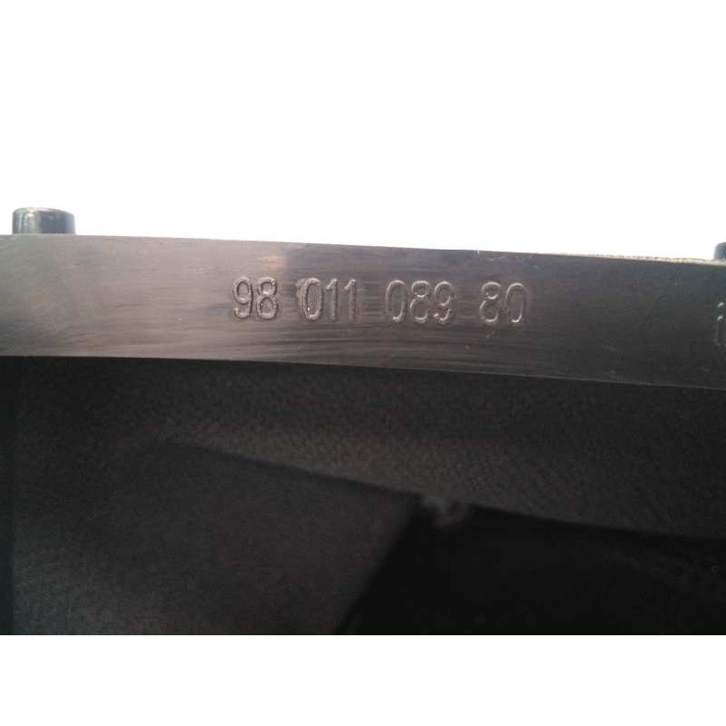 Recambio de guarnecidos palanca cambio para peugeot 308 active referencia OEM IAM 9801108980 1301713X E3-B2-39-1