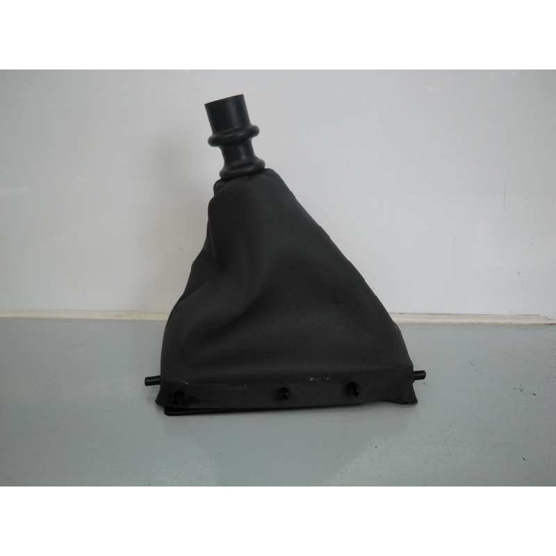 Recambio de guarnecidos palanca cambio para peugeot 308 active referencia OEM IAM 9801108980 1301713X E3-B2-39-1