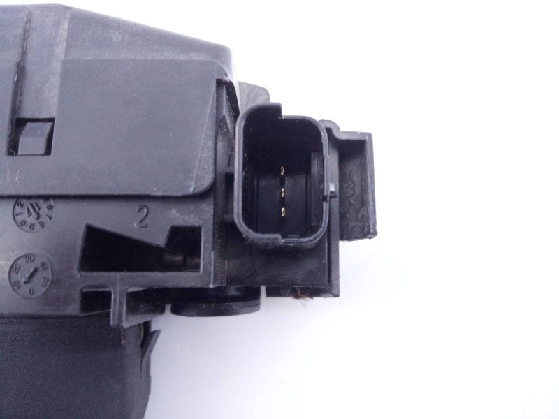 Recambio de cerradura maletero / porton para opel crossland x excellence referencia OEM IAM 148689781  E2-B6-70-2