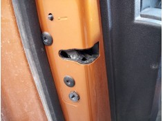 CERRADURA PUERTA DELANTERA IZQUIERDA 