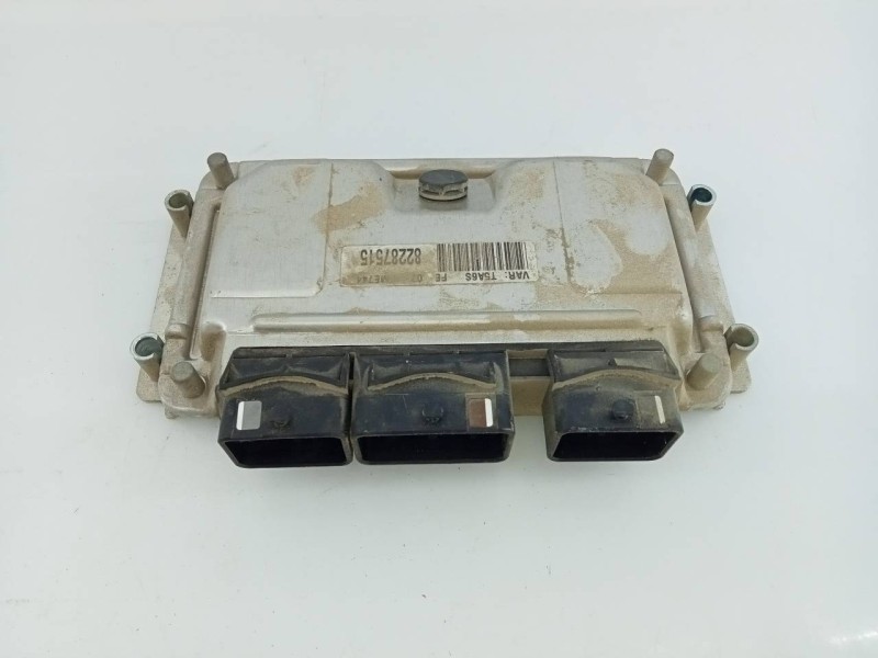 Recambio de centralita motor uce para peugeot 307 (s1) xn referencia OEM IAM 9638765680 0261206943 E3-B2-40-2