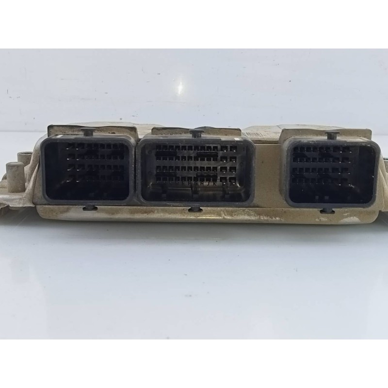 Recambio de centralita motor uce para peugeot 307 (s1) xn referencia OEM IAM 9638765680 0261206943 E3-B2-40-2