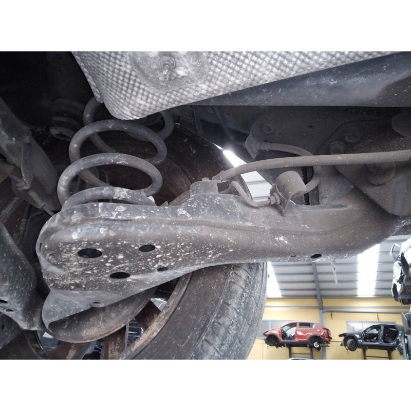 Recambio de mangueta trasera izquierda para nissan qashqai (j10) acenta referencia OEM IAM   